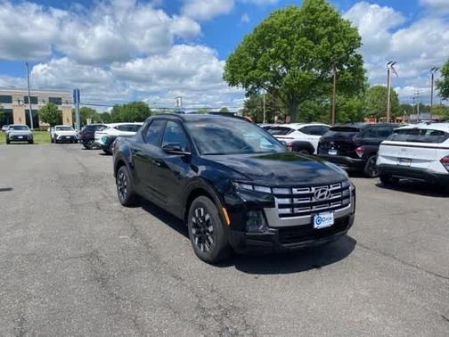 2025 Hyundai SANTA CRUZ SEL Activity