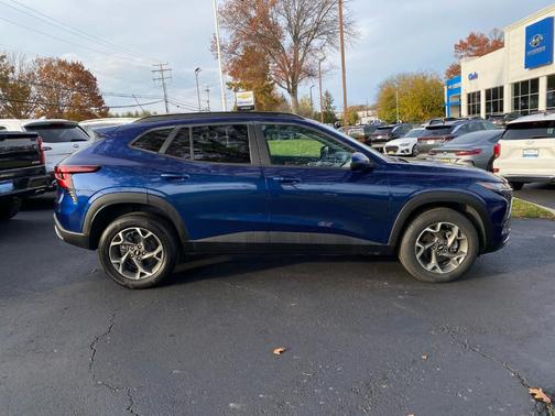 2024 Chevrolet Trax LT