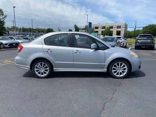 Silver 2009 Suzuki SX4