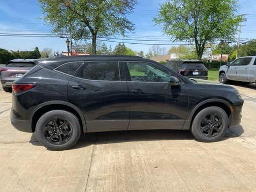 2025 Chevrolet Blazer LT
