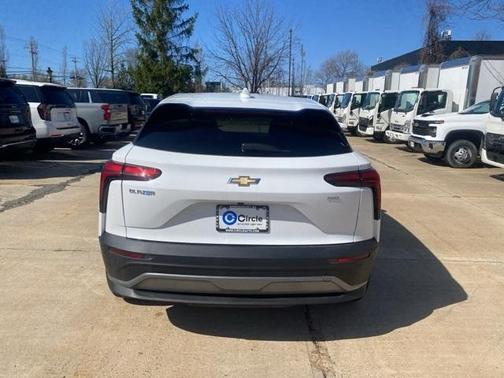 2025 Chevrolet Blazer EV LT