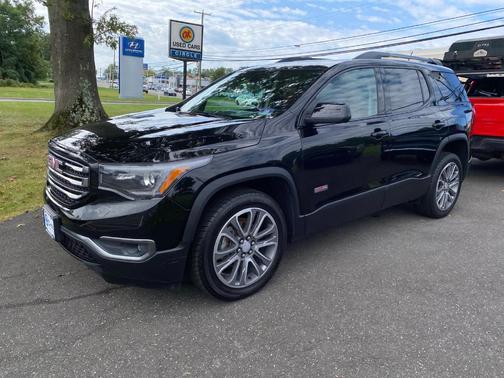 2017 GMC Acadia SLT