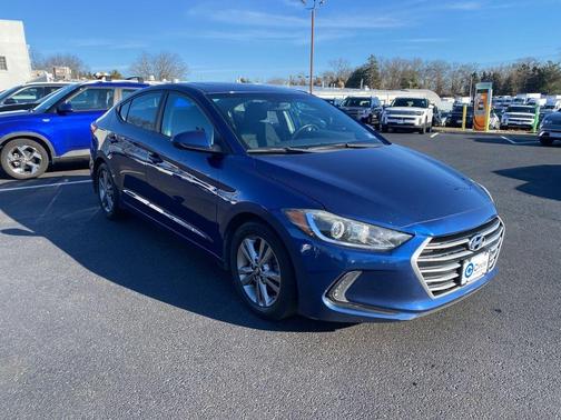 2017 Hyundai ELANTRA Value Edition