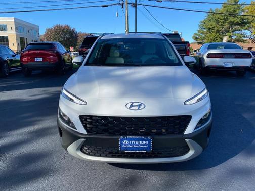 2023 Hyundai KONA SEL