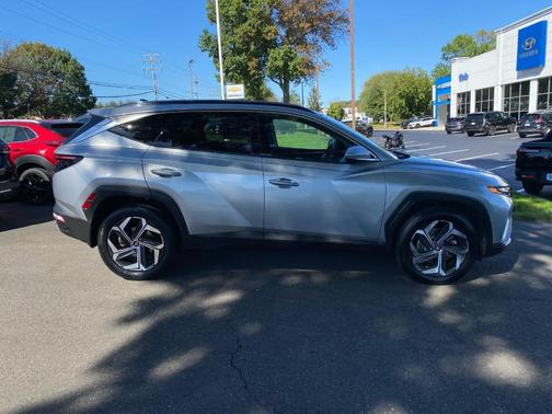 2022 Hyundai TUCSON Limited