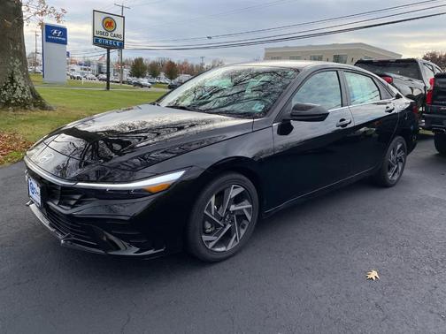 2025 Hyundai ELANTRA SEL Convenience