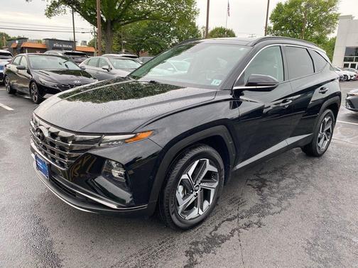 Phantom Black 2023 Hyundai TUCSON Limited