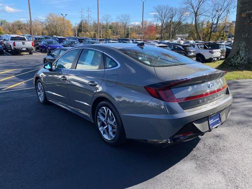 2023 Hyundai SONATA SEL
