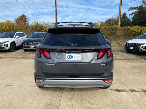 2026 Hyundai TUCSON SEL Premium