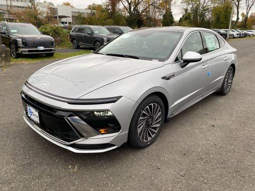 2026 Hyundai SONATA Hybrid SEL