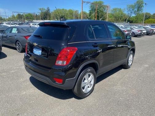 2022 Chevrolet Trax LS