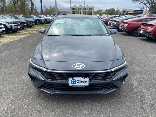 2025 Hyundai ELANTRA HEV Limited