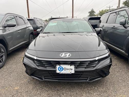 2025 Hyundai ELANTRA HEV SEL Sport