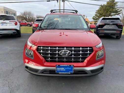 2023 Hyundai VENUE SEL