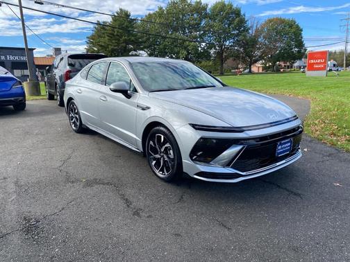 2025 Hyundai SONATA SEL