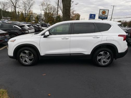 2023 Hyundai SANTA FE SE