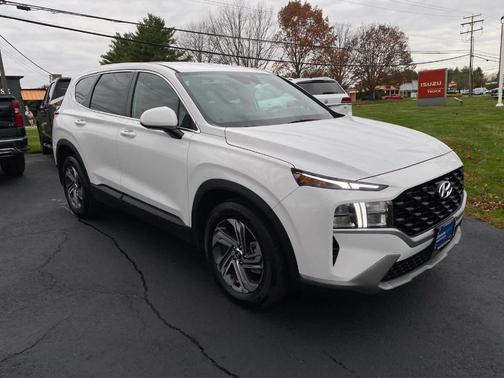 2023 Hyundai SANTA FE SE