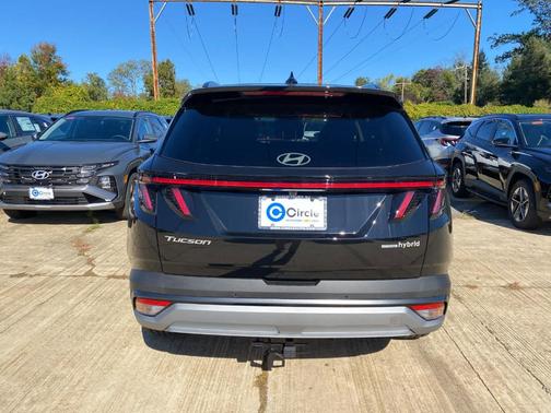 2025 Hyundai TUCSON Hybrid Limited