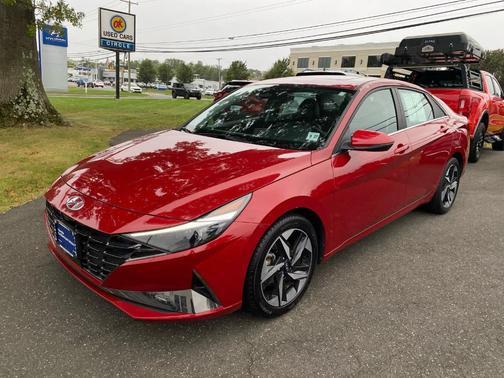 2023 Hyundai ELANTRA Limited