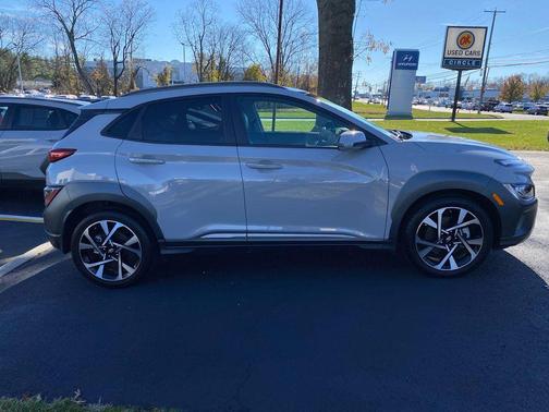 2023 Hyundai KONA Limited
