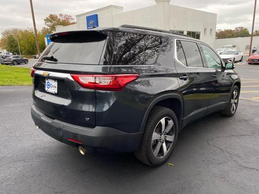 2020 Chevrolet Traverse LT Cloth