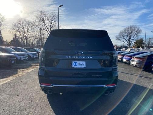 2025 Chevrolet Suburban Premier