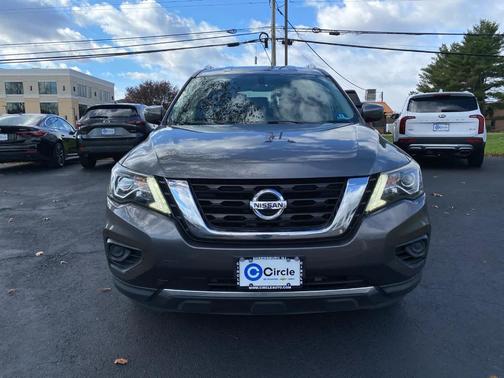 2018 Nissan Pathfinder S