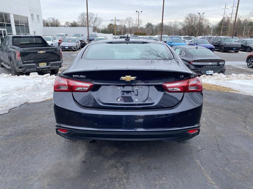 2022 Chevrolet Malibu LT