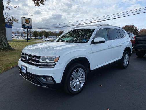 2018 Volkswagen Atlas 3.6L SEL Premium