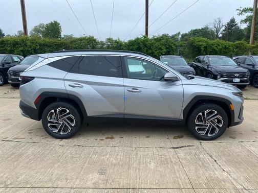 2025 Hyundai TUCSON Hybrid Limited
