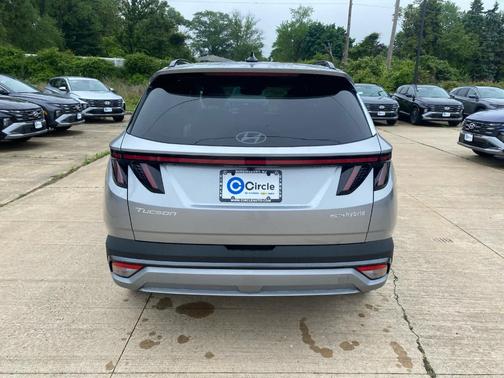 2025 Hyundai TUCSON Hybrid Limited