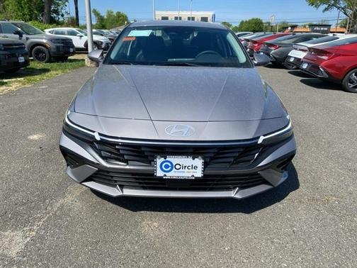 2025 Hyundai ELANTRA HEV Limited