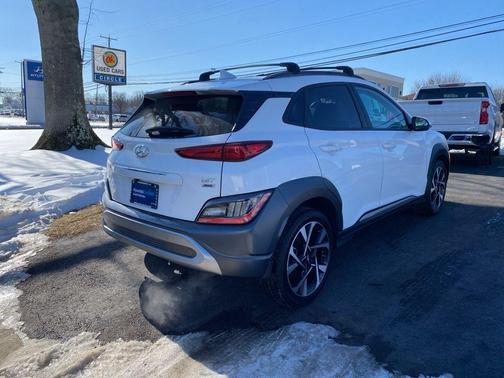 2022 Hyundai KONA Limited