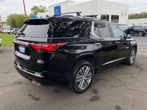 2023 Chevrolet Traverse High Country