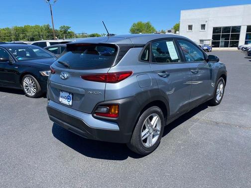 Sonic Silver 2020 Hyundai KONA SE