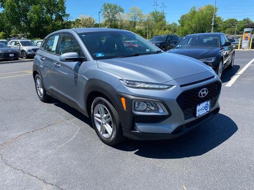 Sonic Silver 2020 Hyundai KONA SE