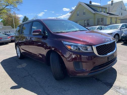 Venetian Red Pearl Metallic 2016 Kia Sedona LX