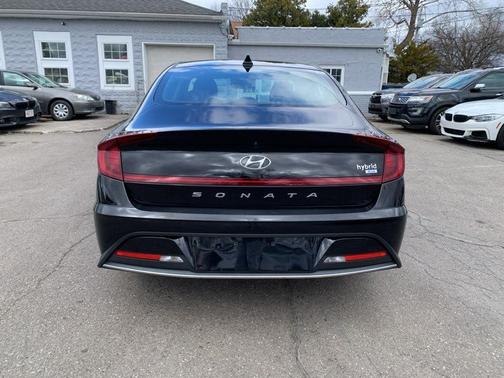 2020 Hyundai SONATA Hybrid Base