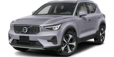 2025 Volvo XC40 B5 Plus Bright Theme
