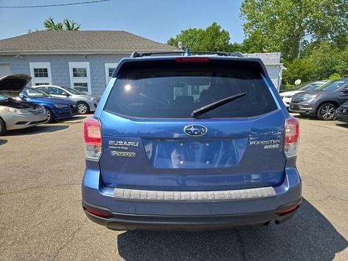 Quartz Blue Pearl 2017 Subaru Forester 2.5i Limited