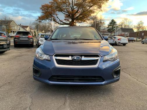 2013 Subaru Impreza 2.0i Premium