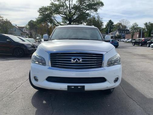 2012 INFINITI QX56 Base