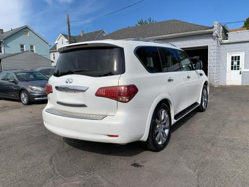 2012 INFINITI QX56 Base