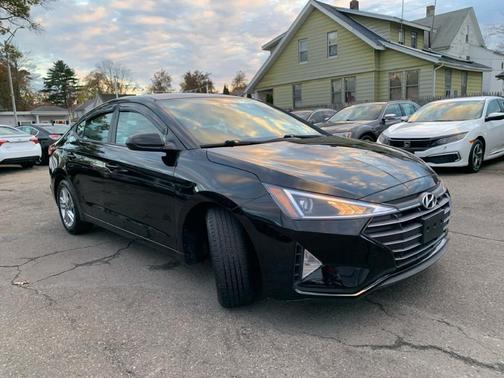 2020 Hyundai ELANTRA Value Edition