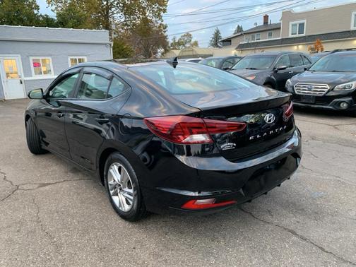 2020 Hyundai ELANTRA Value Edition