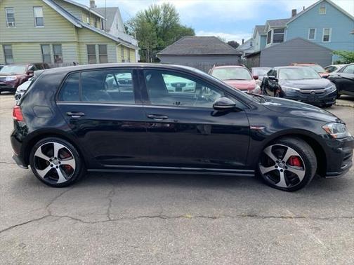 2019 Volkswagen Golf GTI 2.0T S 4-Door