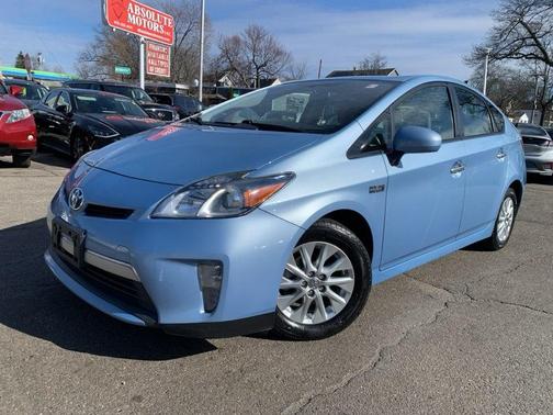 2014 Toyota Prius Plug-in Advanced