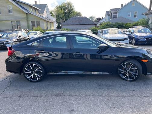 Crystal Black Pearl 2018 Honda Civic Manual