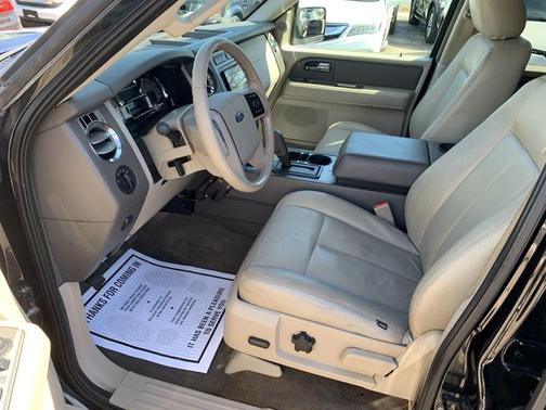 Tuxedo Black Metallic 2014 Ford Expedition XLT