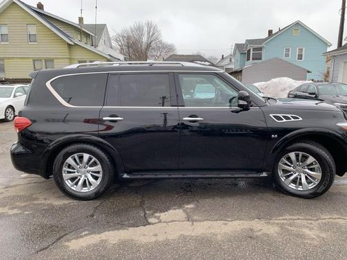 2017 INFINITI QX80 Limited